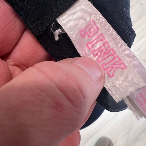 Victoria’s Secret PINK Wear Everywhere Wireless Push-Up Bra Black 36D - Picture 4 of 8